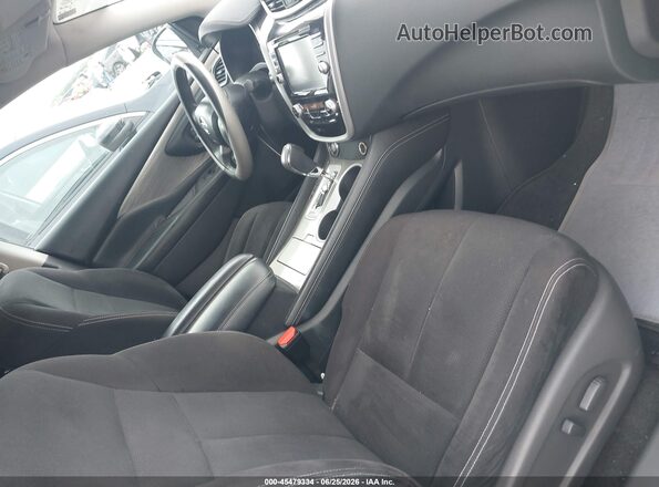 5N1AZ2MG7HN108753 2017 NISSAN MURANO Серебряный Вид салона спереди