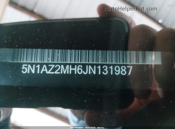 5N1AZ2MH6JN131987 2018 NISSAN MURANO Black ძრავის განყოფილების ხედი