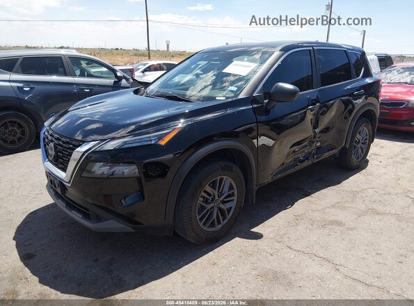 5N1BT3AA4PC760607 2023 NISSAN ROGUE Черный Передняя левая четверть