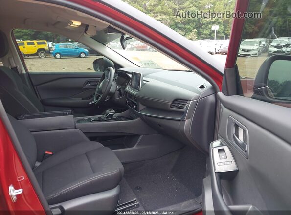 5N1BT3AA6SC764991 2025 NISSAN ROGUE Красный Вид салона спереди