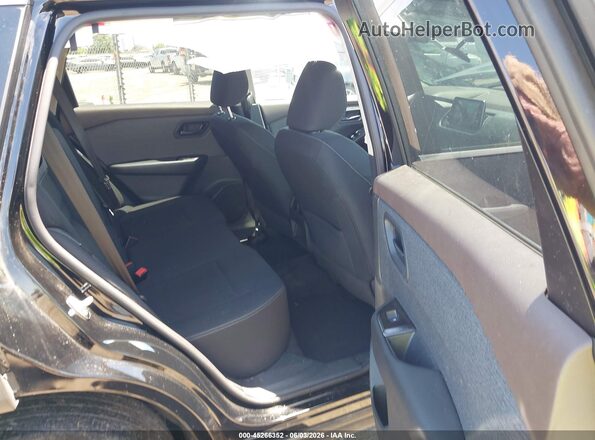 5N1BT3AA9PC928998 2023 NISSAN ROGUE Black VIN კოდის სტიკერის ხედი