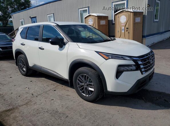 5N1BT3AB0SC840441 2025 NISSAN ROGUE White Delantero derecho