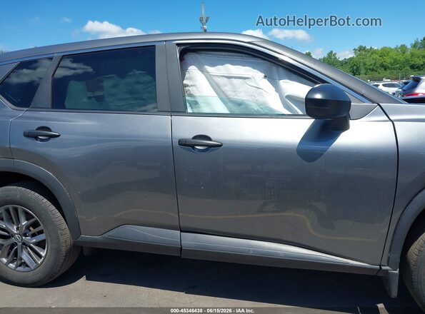 5N1BT3AB1RC745977 2024 NISSAN ROGUE Gray Widok wnętrza z tyłu