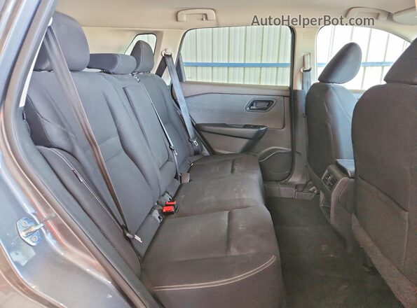 5N1BT3AB2PC856244 2023 NISSAN ROGUE Gray უკანა სალონის ხედი