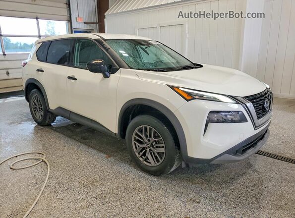 5N1BT3AB3PC856138 2023 NISSAN ROGUE White Delantero derecho