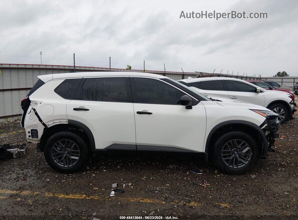5N1BT3AB7PC673924 2023 NISSAN ROGUE White 360 interior view