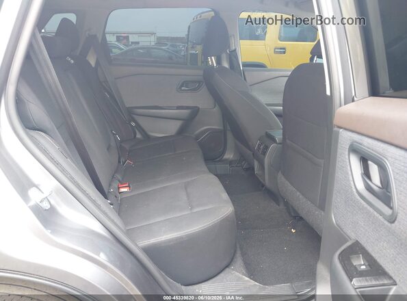 5N1BT3AB8PC815360 2023 NISSAN ROGUE Gray VIN კოდის სტიკერის ხედი