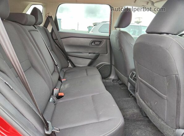 5N1BT3ABXSC763108 2025 NISSAN ROGUE Red Rear interior view