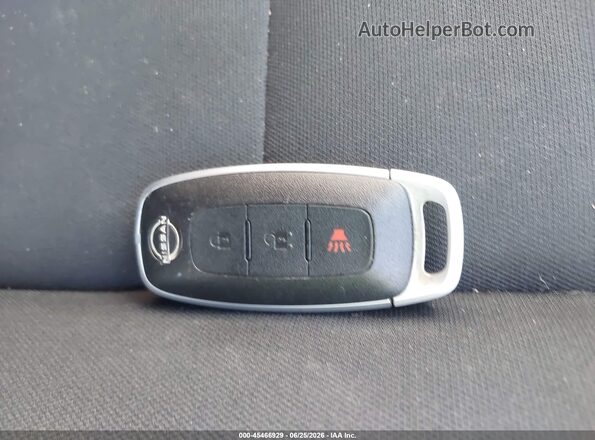 5N1BT3ABXSC818804 2025 NISSAN ROGUE White Vista del salpicadero