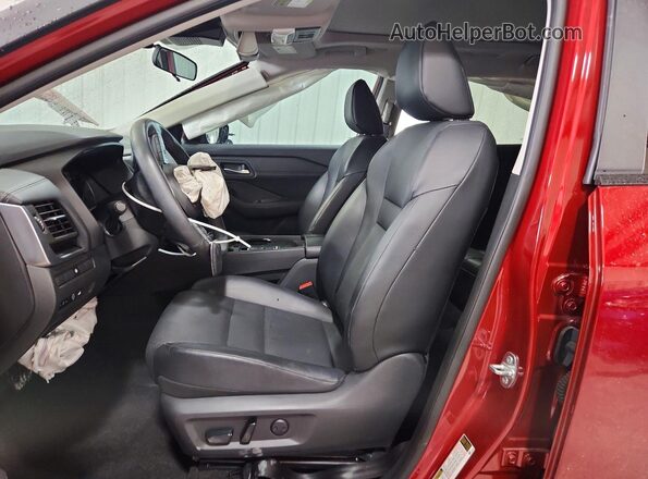 5N1BT3BA0RC714144 2024 NISSAN ROGUE Red Вид салону спереду