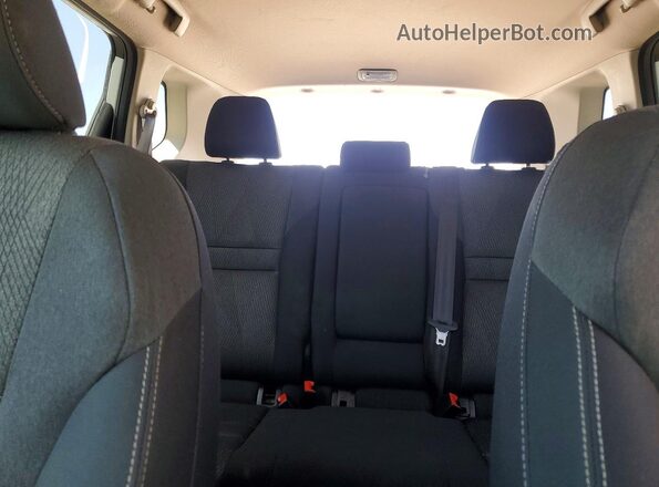 5N1BT3BA0SC831289 2025 NISSAN ROGUE White Rear seats view