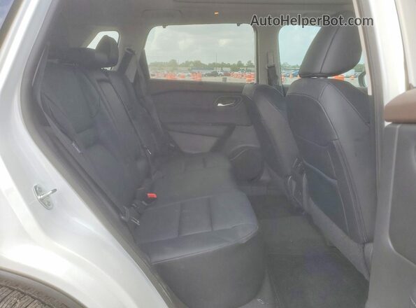 5N1BT3BA1PC924068 2023 NISSAN ROGUE White Vista interior trasera
