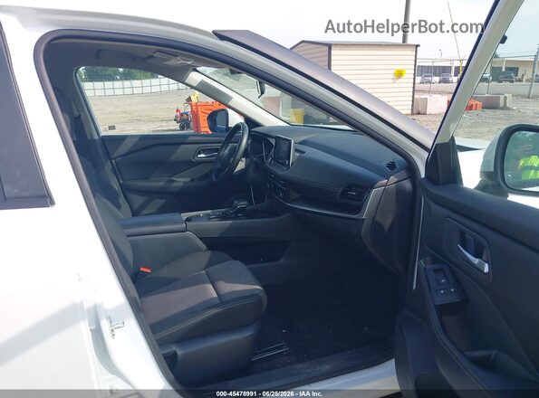 5N1BT3BA1SC787495 2025 NISSAN ROGUE Белый Вид салона спереди