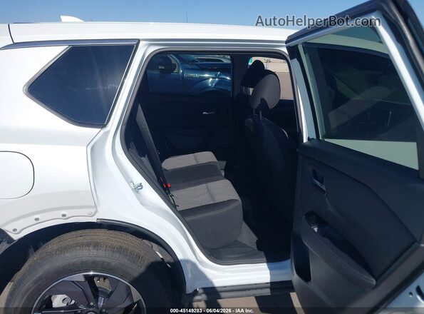 5N1BT3BA1TC678391 2026 NISSAN ROGUE White VIN կոդի պիտակի տեսք