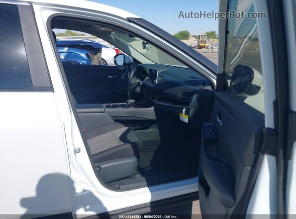 5N1BT3BA1TC678391 2026 NISSAN ROGUE White Սալոնի դիմացի տեսք