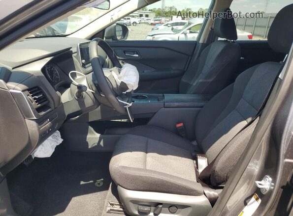 5N1BT3BA2TC702634 2026 NISSAN ROGUE Gray Vista interior delantera