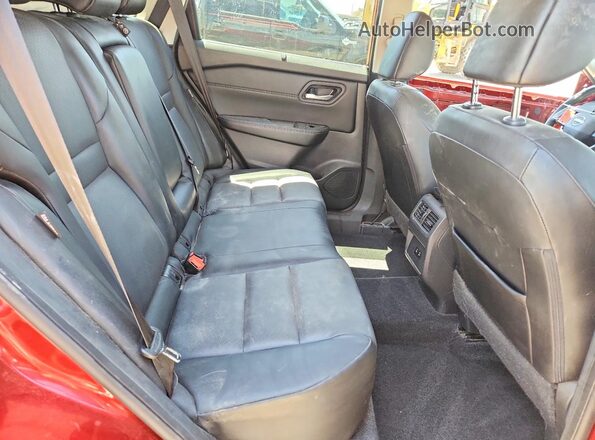 5N1BT3BA3SC672137 2025 NISSAN ROGUE Red Vista de los asientos traseros