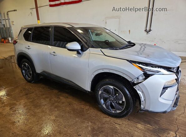 5N1BT3BA3SC807617 2025 NISSAN ROGUE Silver 