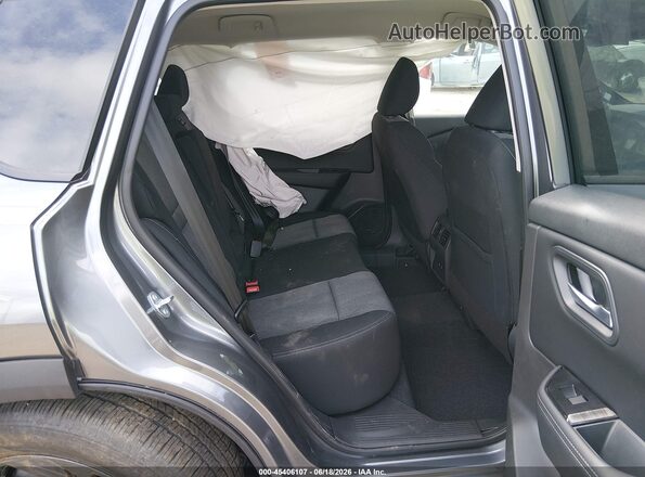 5N1BT3BA3TC795258 2026 NISSAN ROGUE Gray Widok naklejki z numerem VIN