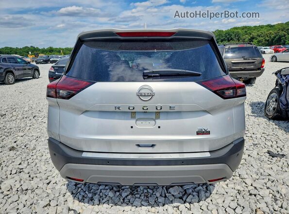 5N1BT3BA4PC915428 2023 NISSAN ROGUE Silver Widok z tyłu