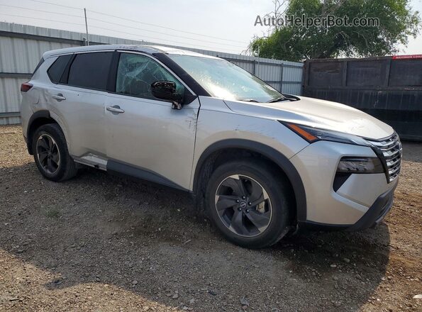 5N1BT3BA4SC773140 2025 NISSAN ROGUE Silver 