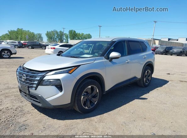 5N1BT3BA4SC809506 2025 NISSAN ROGUE Silver 