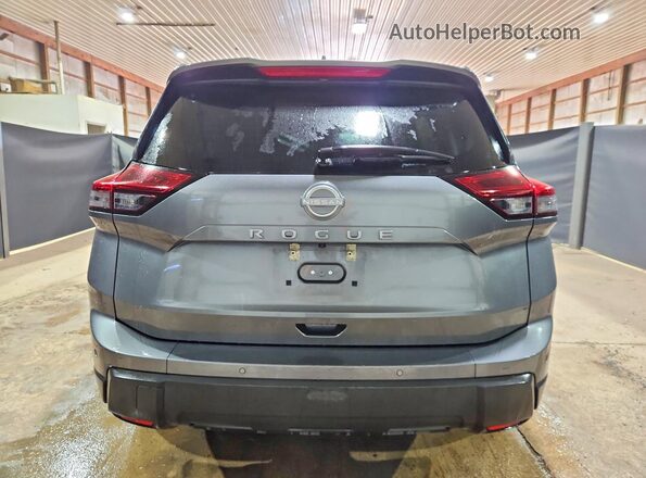 5N1BT3BA4TC682080 2026 NISSAN ROGUE Gray Вид ззаду