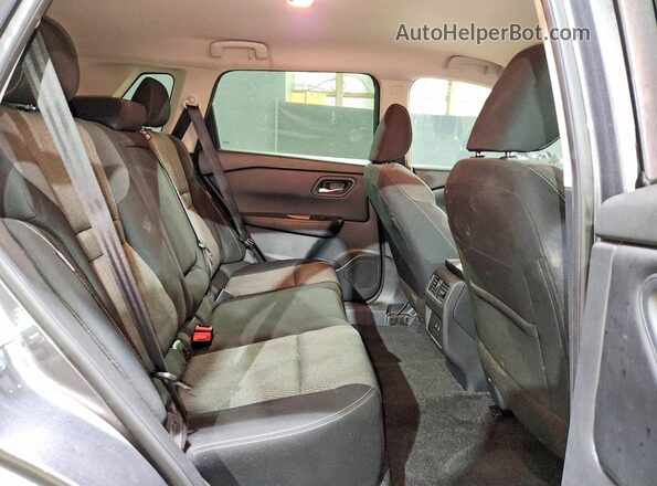 5N1BT3BA4TC682080 2026 NISSAN ROGUE Gray Вид задньої частини салону