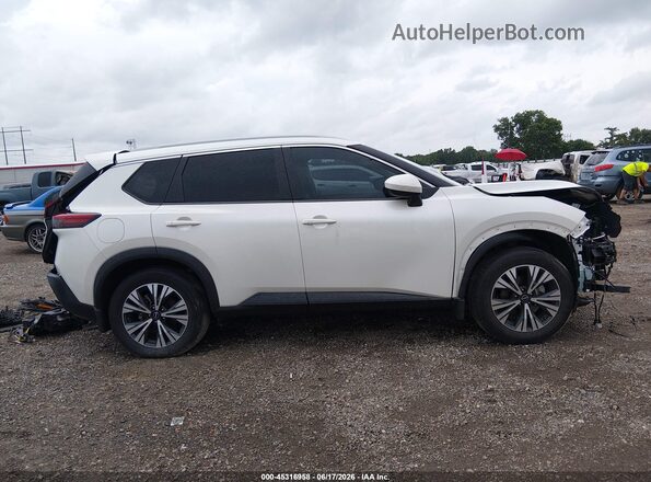 5N1BT3BA5PC926194 2023 NISSAN ROGUE White Rear interior view