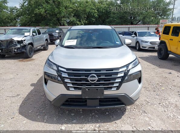 5N1BT3BA5RC696708 2024 NISSAN ROGUE Silver Вид задньої частини салону