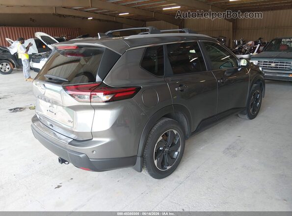 5N1BT3BA5RC707450 2024 NISSAN ROGUE Gray უკანა მარჯვენა