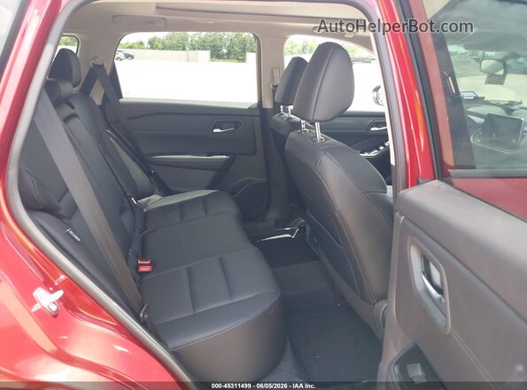 5N1BT3BA5TC744506 2026 NISSAN ROGUE Red VIN sticker view