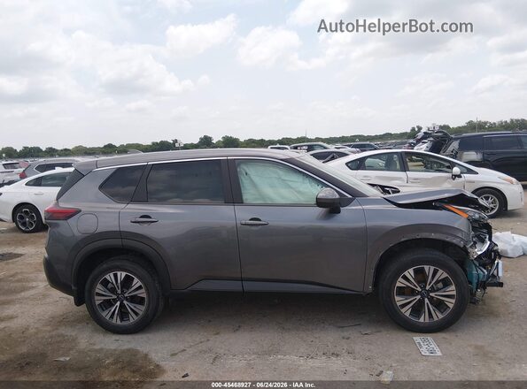 5N1BT3BA6PC680174 2023 NISSAN ROGUE Gray Widok wnętrza z tyłu