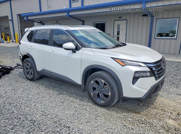 5N1BT3BA6RC755829 2024 NISSAN ROGUE White Przód prawy