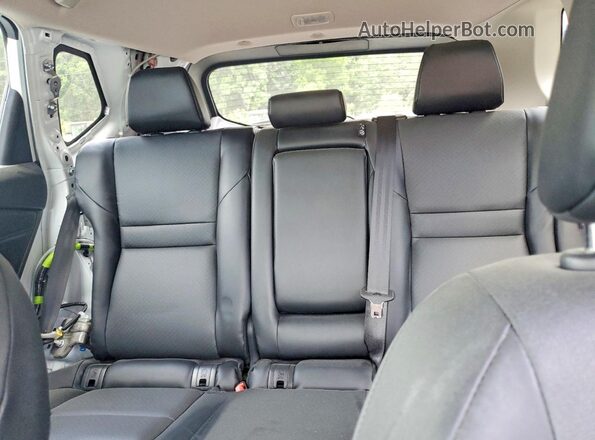 5N1BT3BA6RC755829 2024 NISSAN ROGUE White Widok tylnych siedzeń