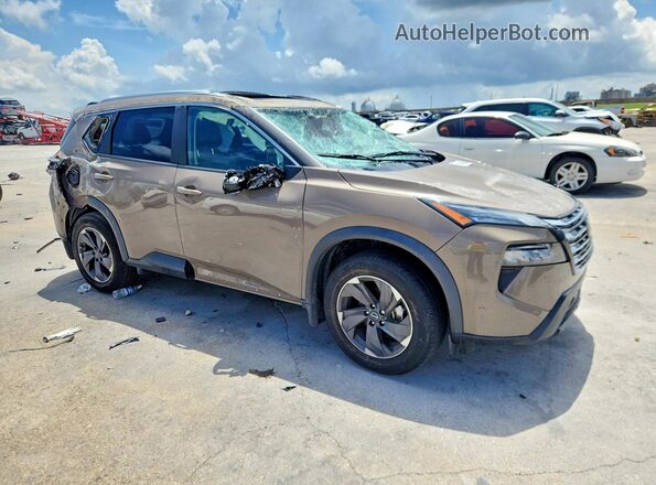 5N1BT3BA6SC675629 2025 NISSAN ROGUE Brown Delantero derecho