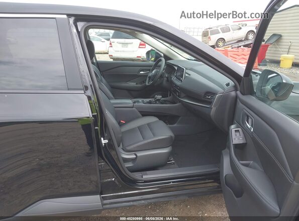 5N1BT3BA6SC847125 2025 NISSAN ROGUE Черный Вид салона спереди
