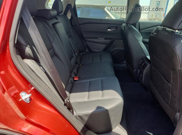 5N1BT3BA6SC864717 2025 NISSAN ROGUE Red უკანა სავარძლების ხედი