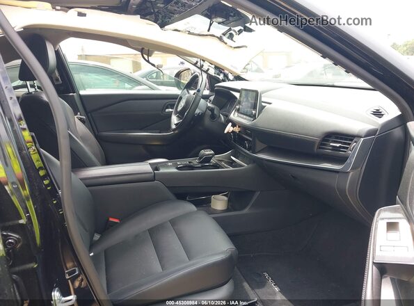 5N1BT3BA7RC710141 2024 NISSAN ROGUE Black Widok wnętrza z przodu