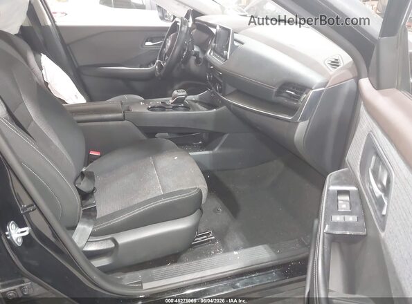 5N1BT3BA8PC833069 2023 NISSAN ROGUE Black Widok wnętrza z przodu