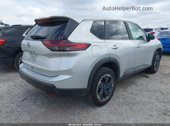 5N1BT3BA8SC788501 2025 NISSAN ROGUE Silver Trasero derecho