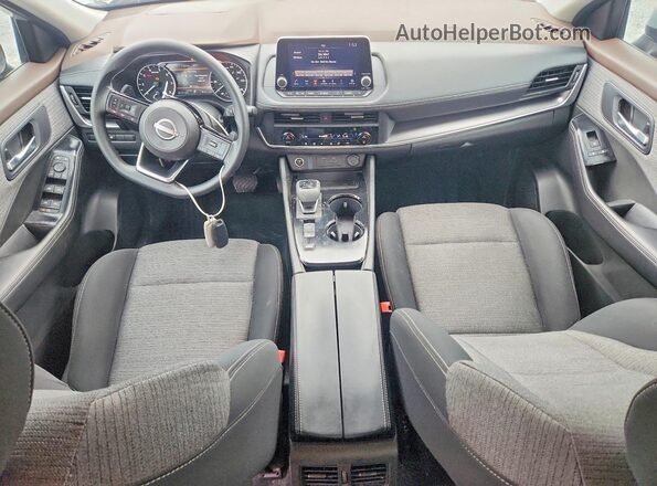 5N1BT3BAXPC825135 2023 NISSAN ROGUE Silver Առջևի վահանակի տեսք