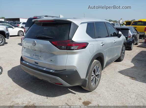 5N1BT3BAXPC916776 2023 NISSAN ROGUE Серебряный Задняя правая четверть