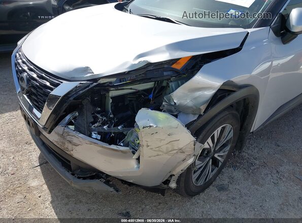 5N1BT3BAXPC916776 2023 NISSAN ROGUE Серебряный Вид спереди