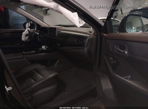 5N1BT3BB1PC770857 2023 NISSAN ROGUE Black წინა სალონის ხედი