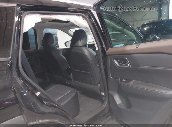 5N1BT3BB1PC770857 2023 NISSAN ROGUE Black VIN კოდის სტიკერის ხედი