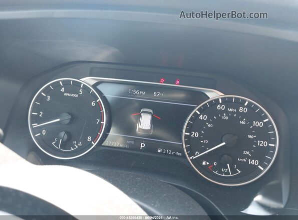 5N1BT3BB1PC906064 2023 NISSAN ROGUE White Հետևի նստատեղերի տեսք
