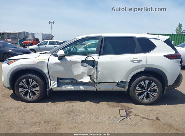 5N1BT3BB1PC906064 2023 NISSAN ROGUE White Սալոնի 360 աստիճան տեսք