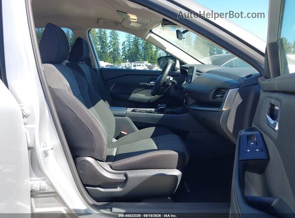 5N1BT3BB5SC835637 2025 NISSAN ROGUE Silver Vista interior delantera