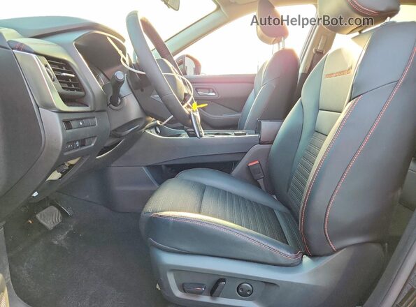 5N1BT3BB5SC851949 2025 NISSAN ROGUE Black 
